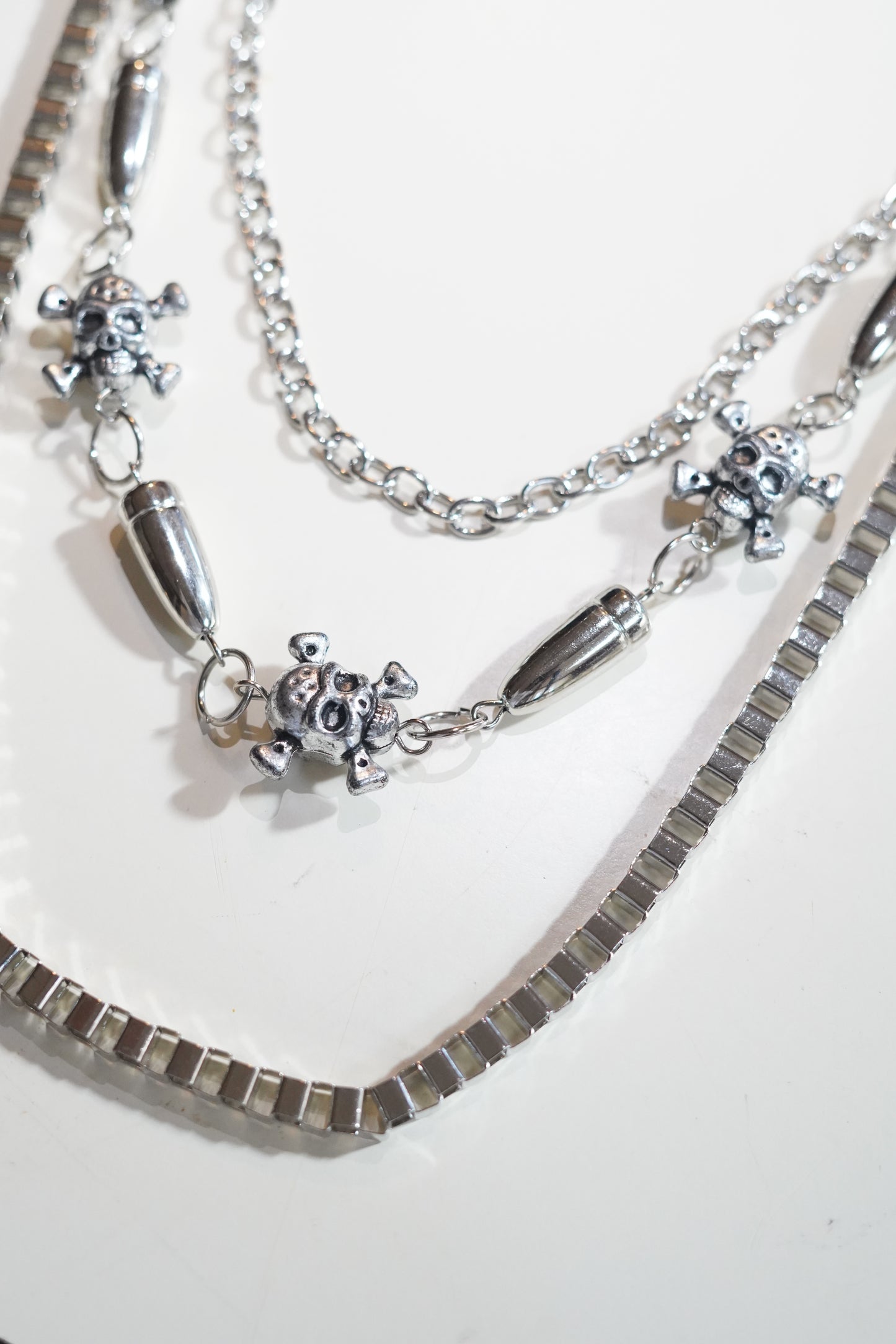 “BULLETS & SKULLS” Wallet Chain